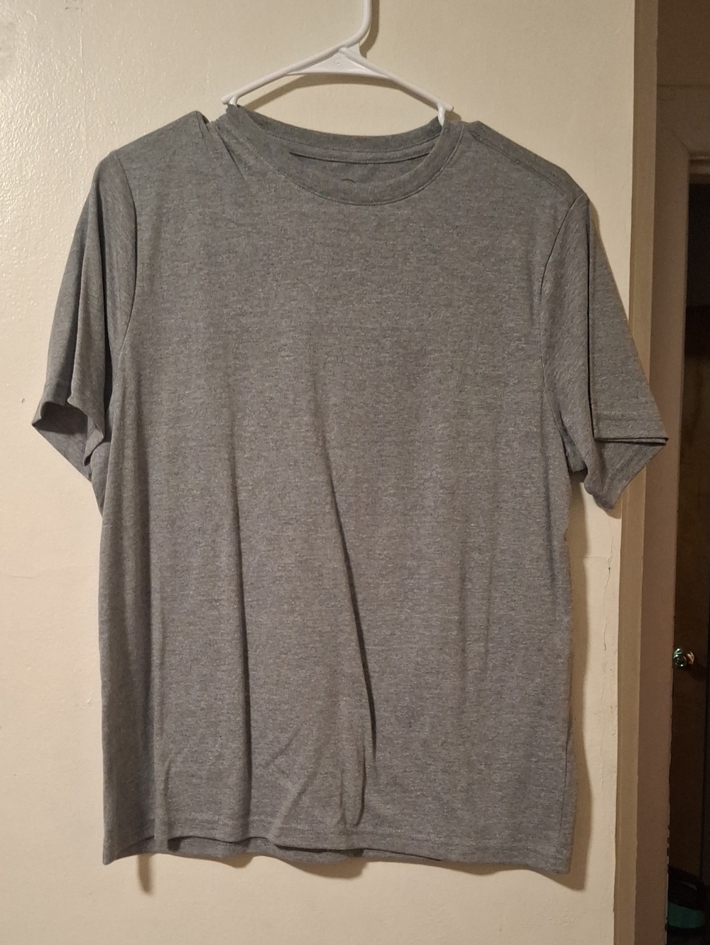 wonder nation Gray Short Sleeve Crew Tee